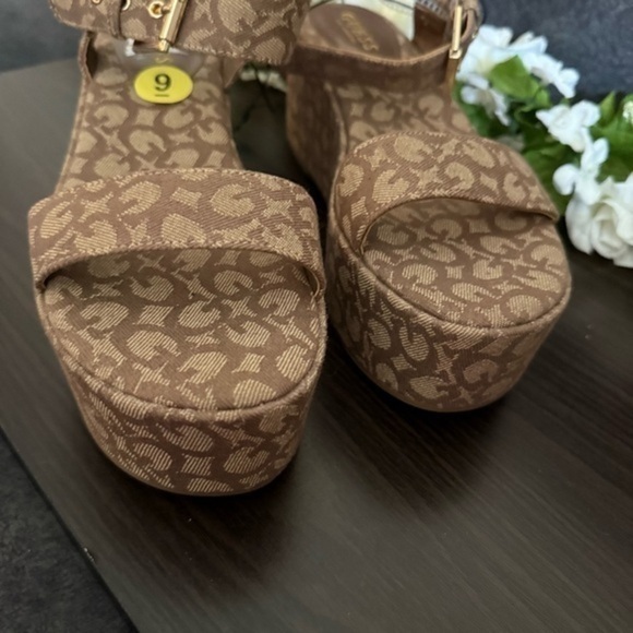 Guess Guess - Picture 4 of 9